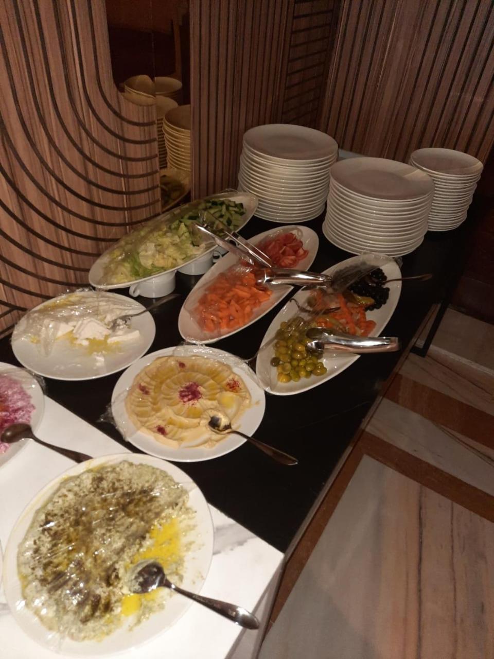 Quiet Jeddah Al Hamra Hotel Buitenkant foto