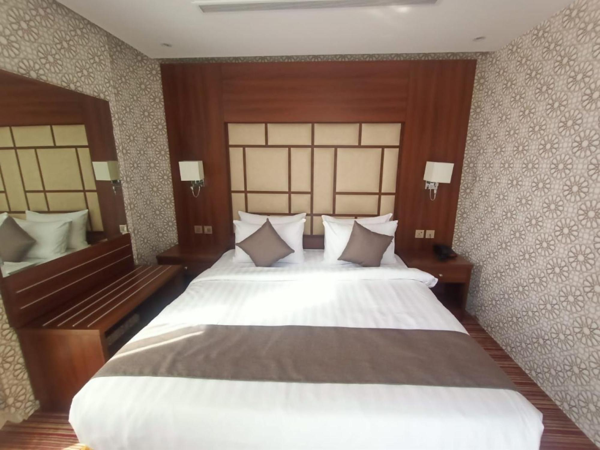Quiet Jeddah Al Hamra Hotel Buitenkant foto